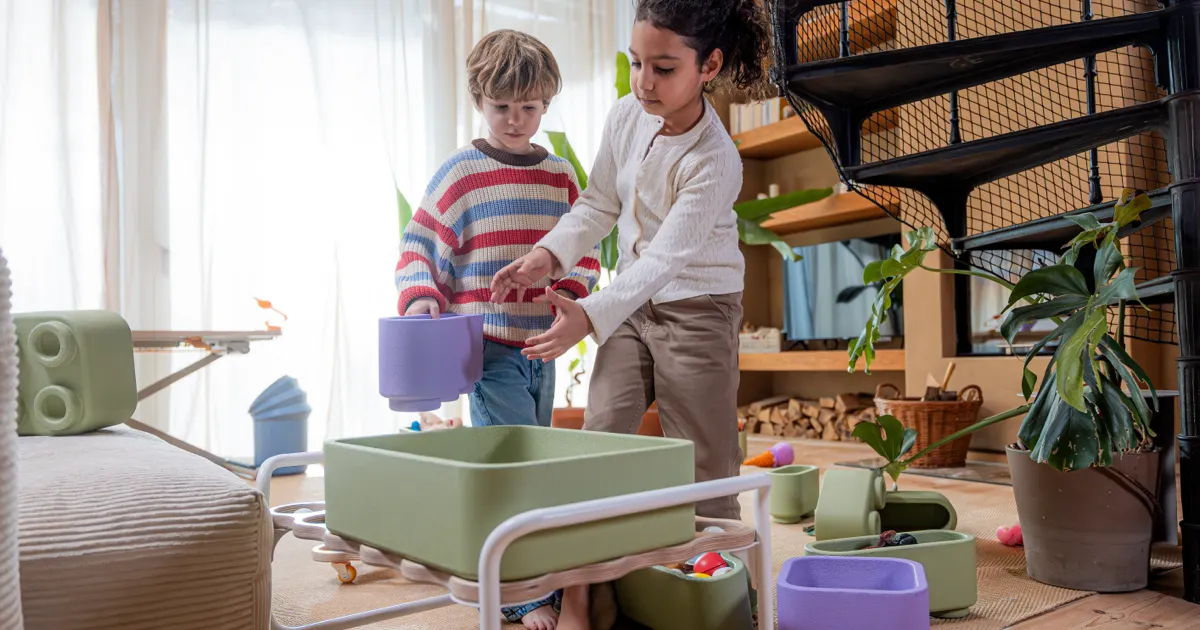 Selbstständig aufräumen lernen: poptop erweitert KinderzimmerKonzept um innovative Spielzeugaufbewahrung